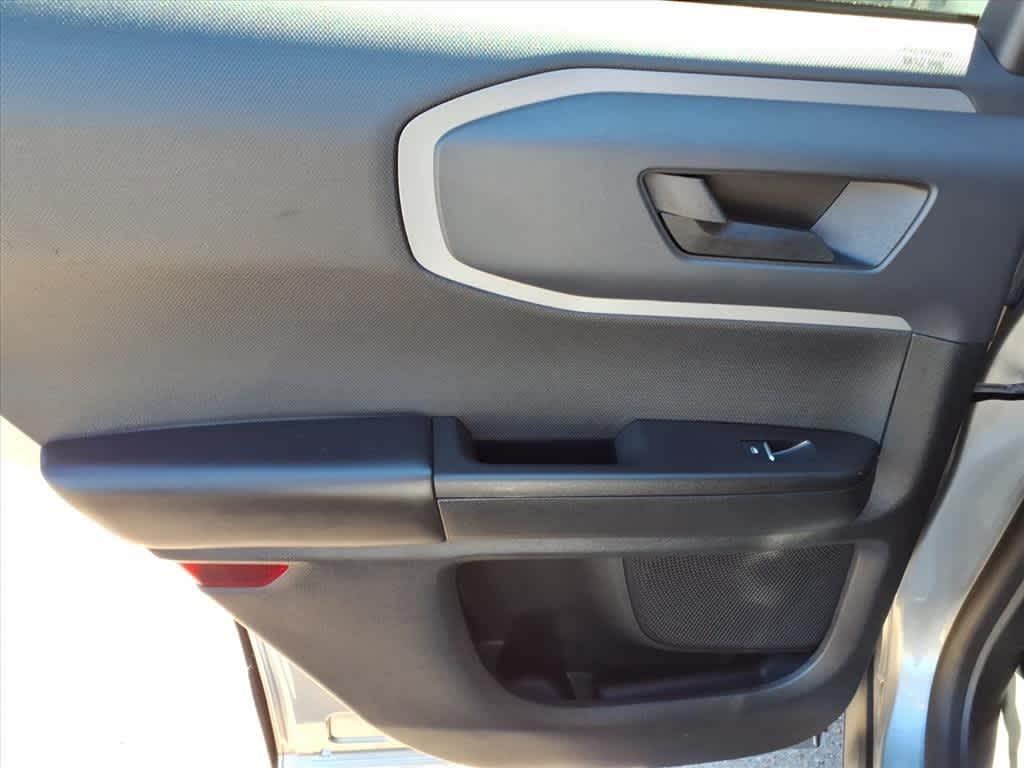 Thumbnail: 2022 Ford Bronco Sport - 10