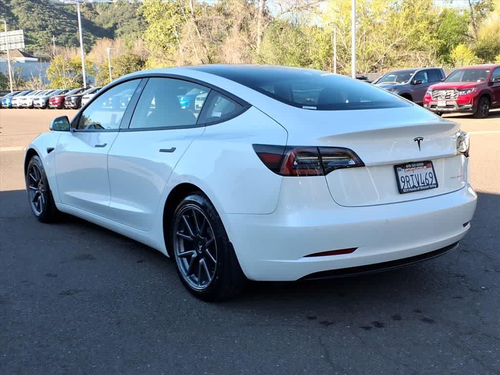 Thumbnail: 2019 Tesla Model 3 - 7