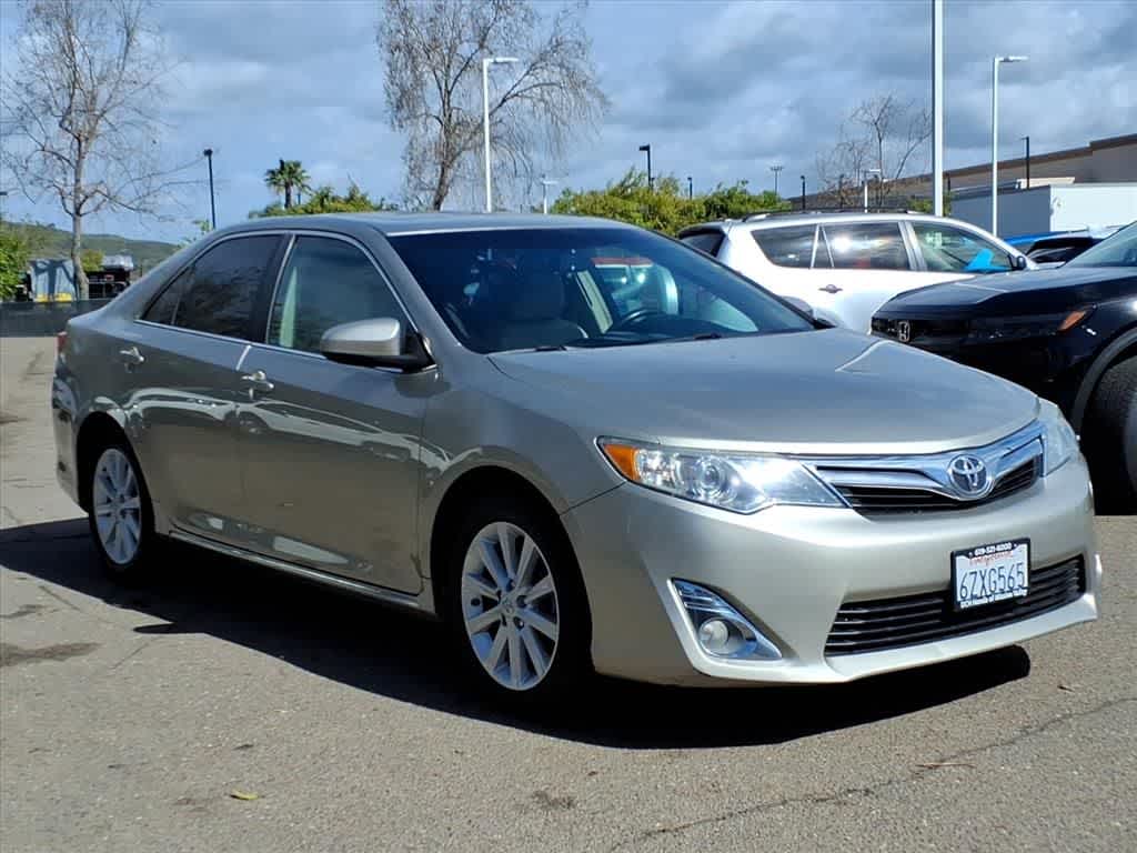 Thumbnail: 2013 Toyota Camry - 3