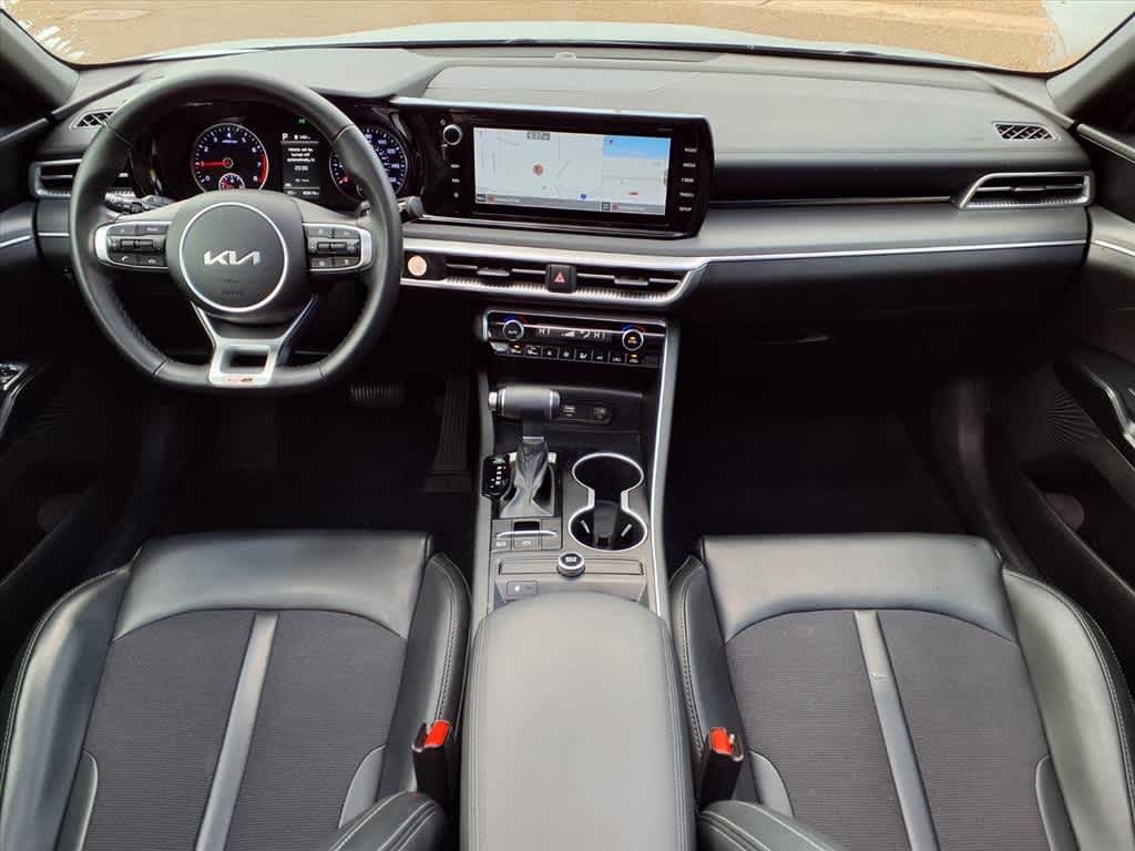 Thumbnail: 2022 Kia K5 - 11