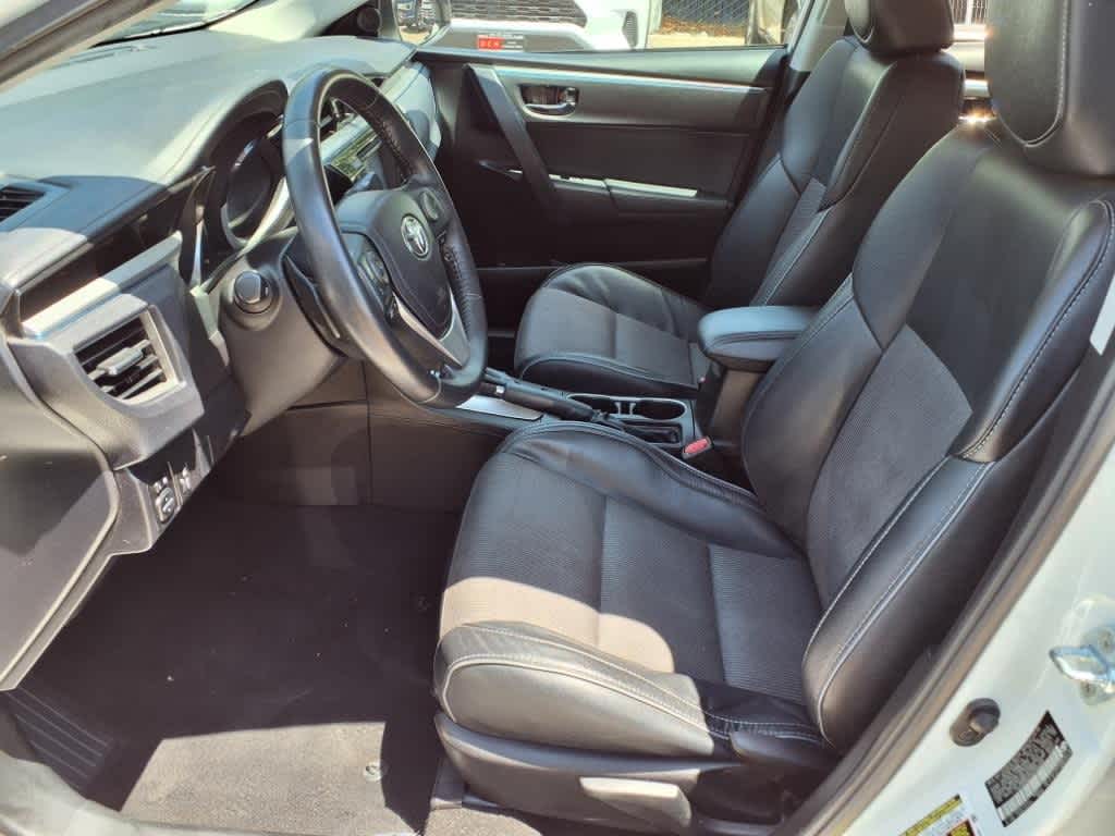 Thumbnail: 2016 Toyota Corolla - 15