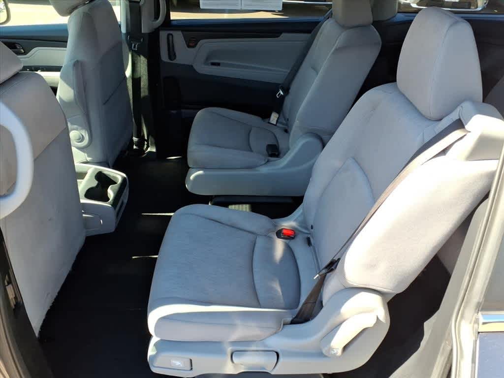 Thumbnail: 2018 Honda Odyssey - 9