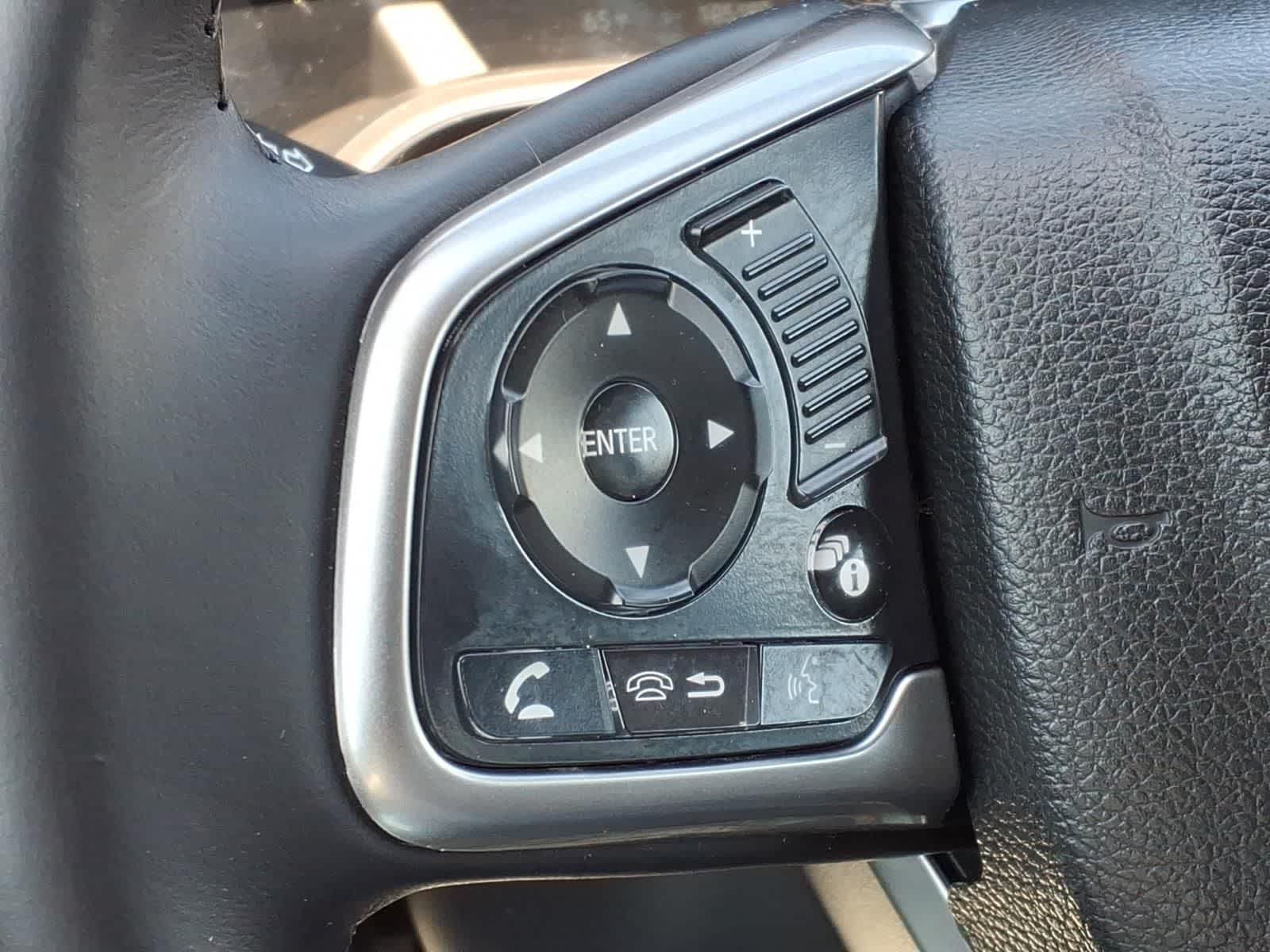 Thumbnail: 2017 Honda CR-V - 17