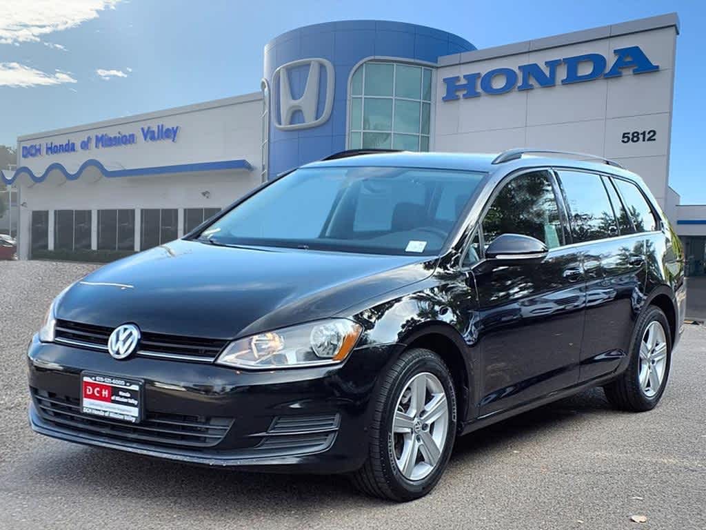 2015 Volkswagen e-Golf  -
                  San Diego, CA