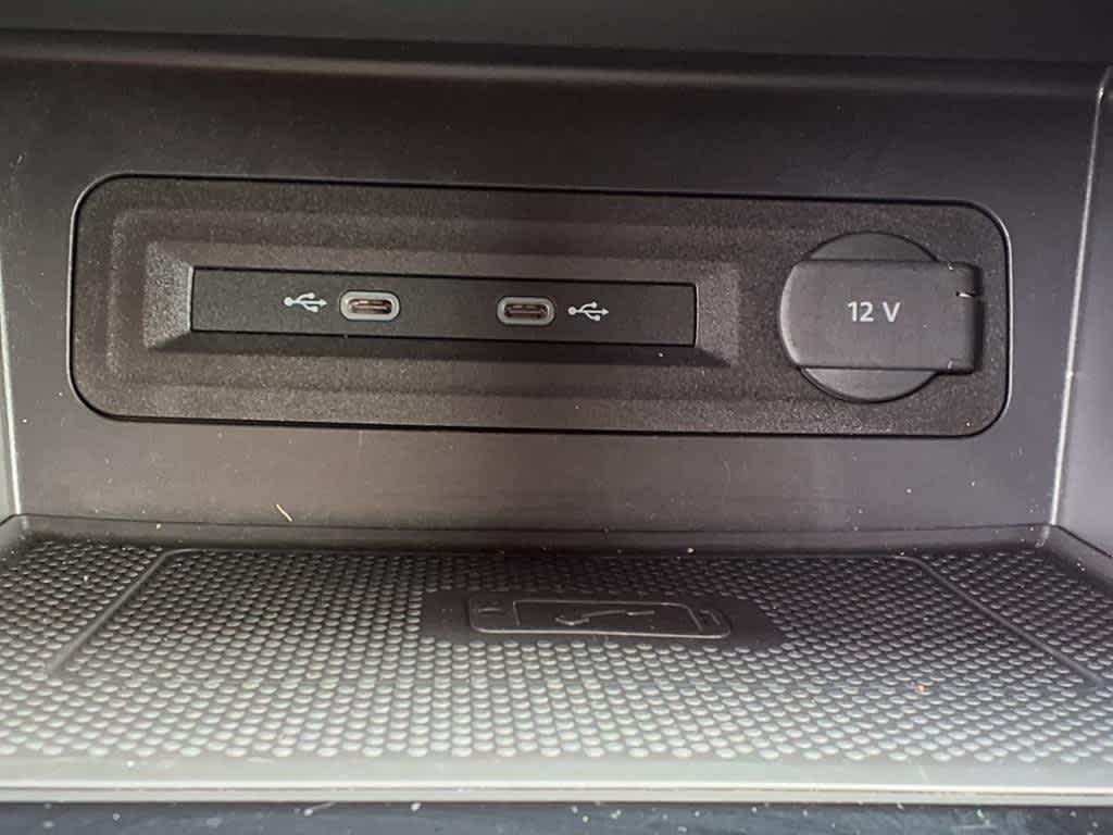 Thumbnail: 2023 Volkswagen Atlas - 23