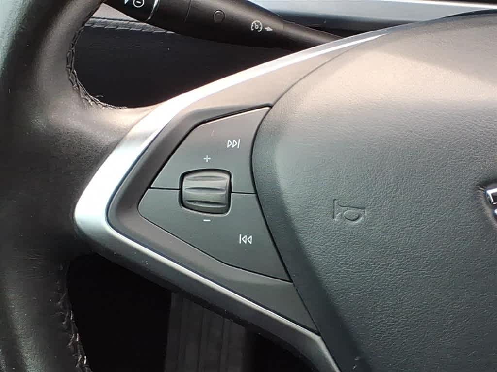 Thumbnail: 2013 Tesla Model S - 18