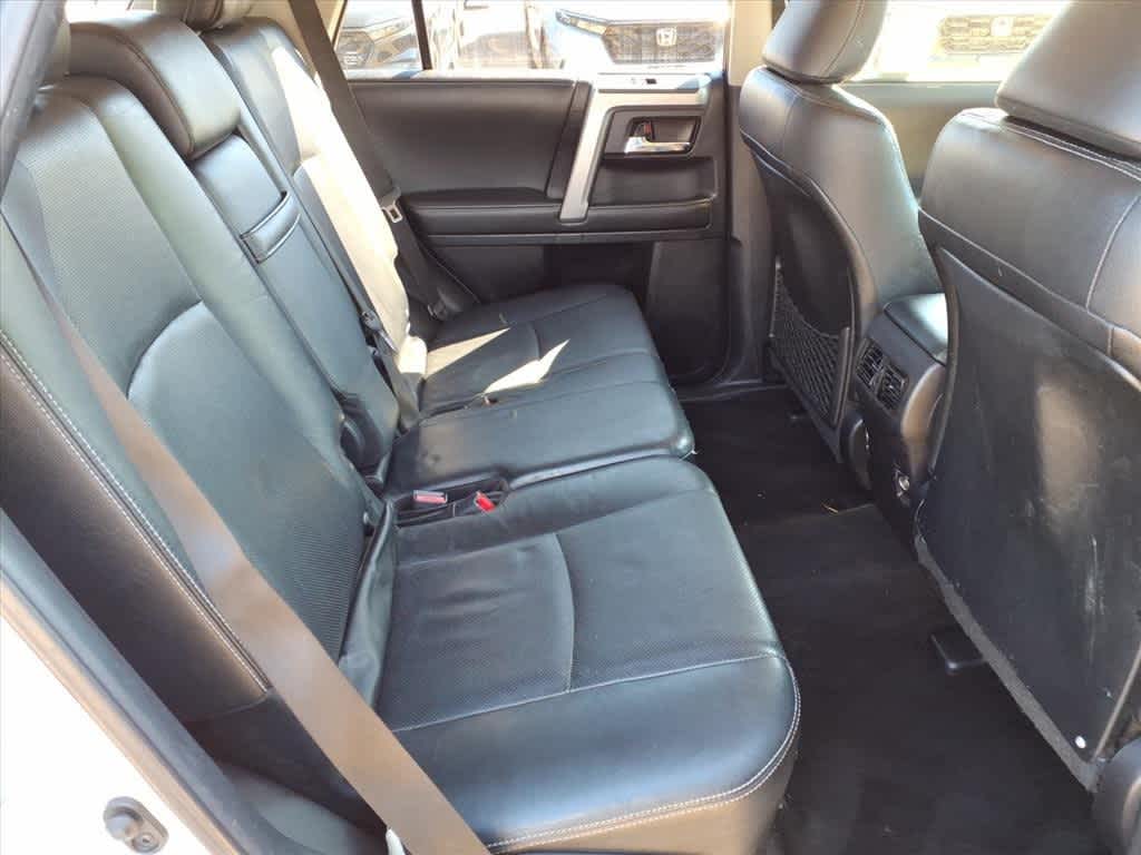 Thumbnail: 2014 Toyota 4Runner - 12