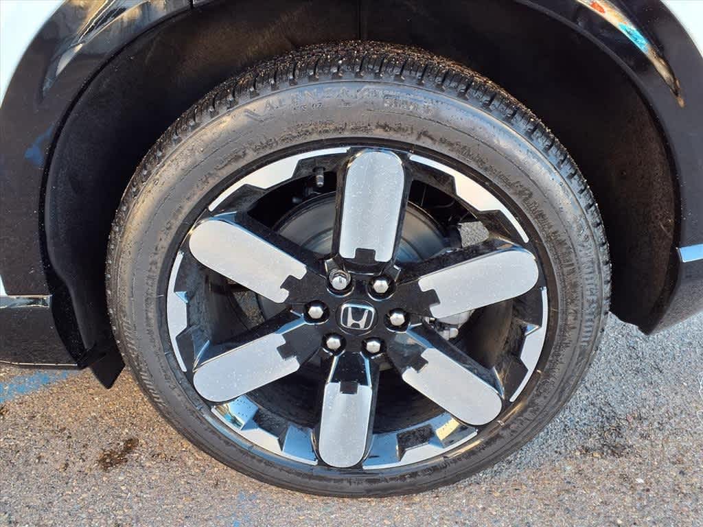 Thumbnail: 2026 Honda Prologue - 8