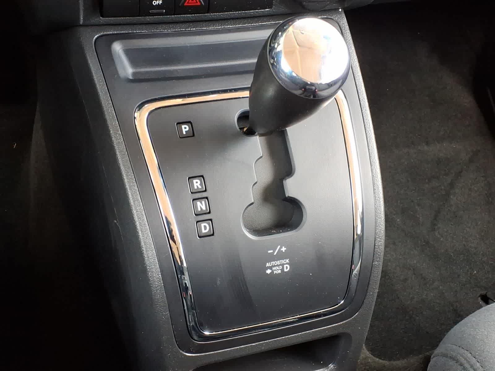 Thumbnail: 2016 Jeep Patriot - 23