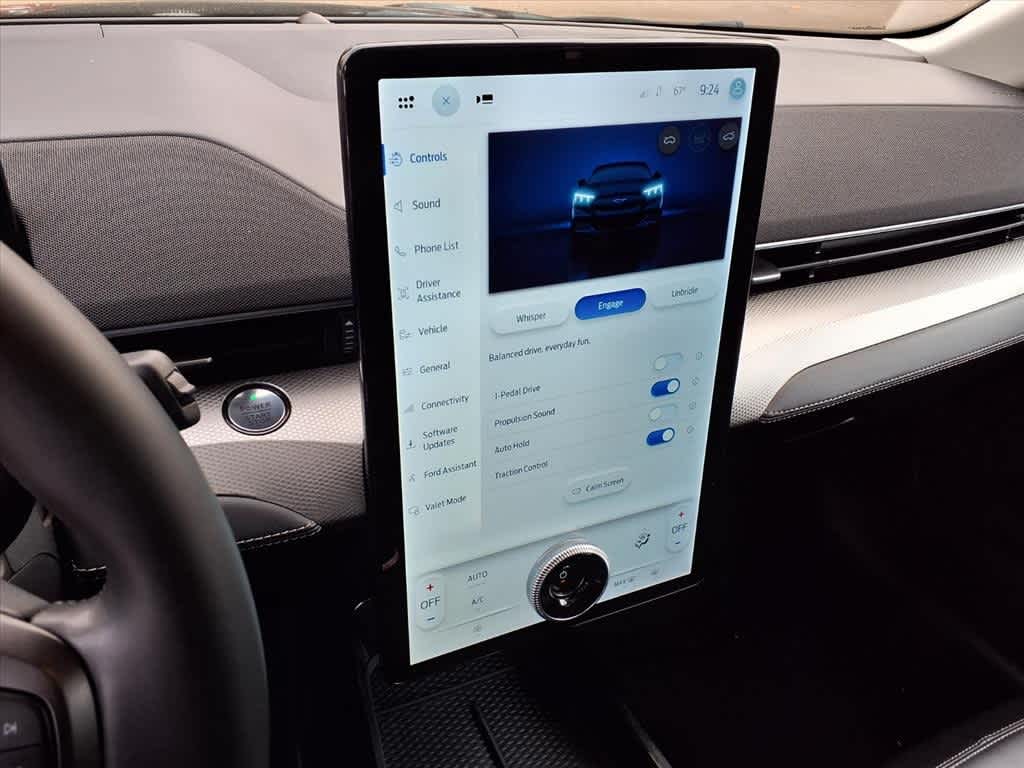 Thumbnail: 2021 Ford Mustang Mach-E - 20