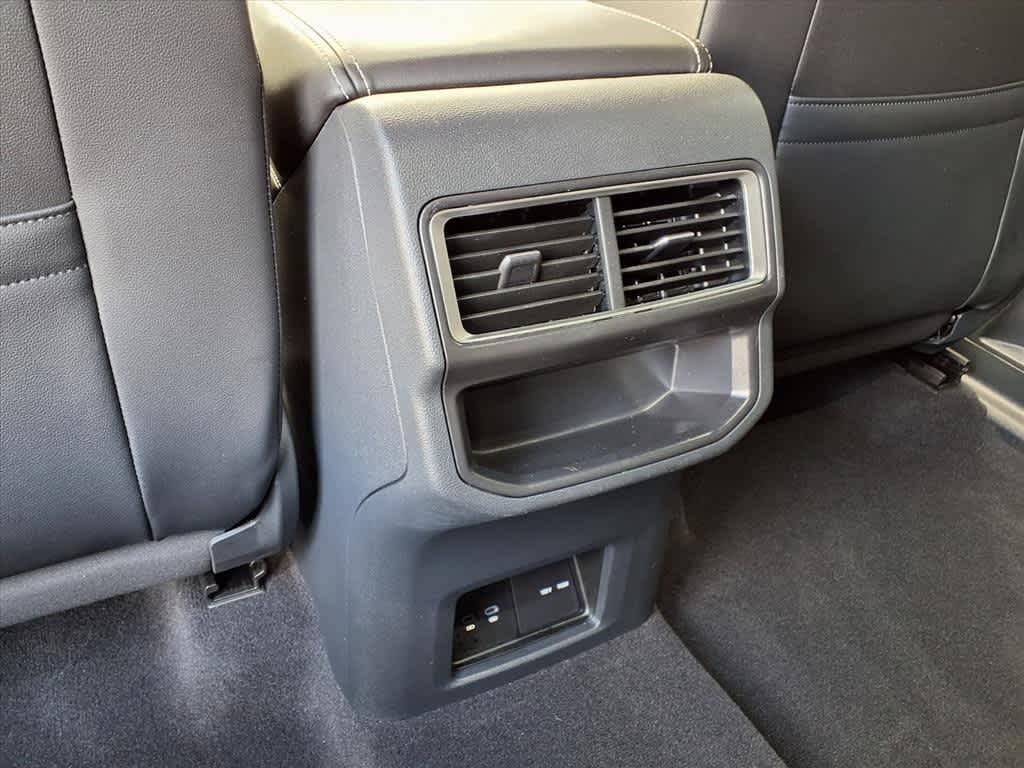 Thumbnail: 2024 Volkswagen Atlas - 10