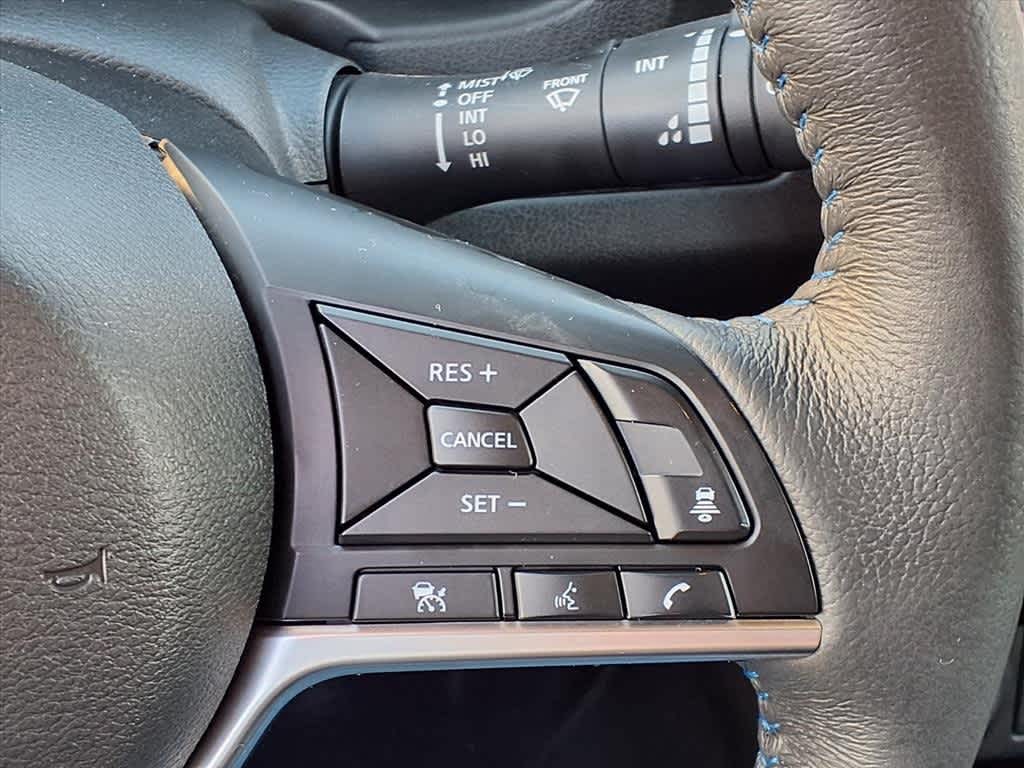 Thumbnail: 2021 Nissan Leaf - 18