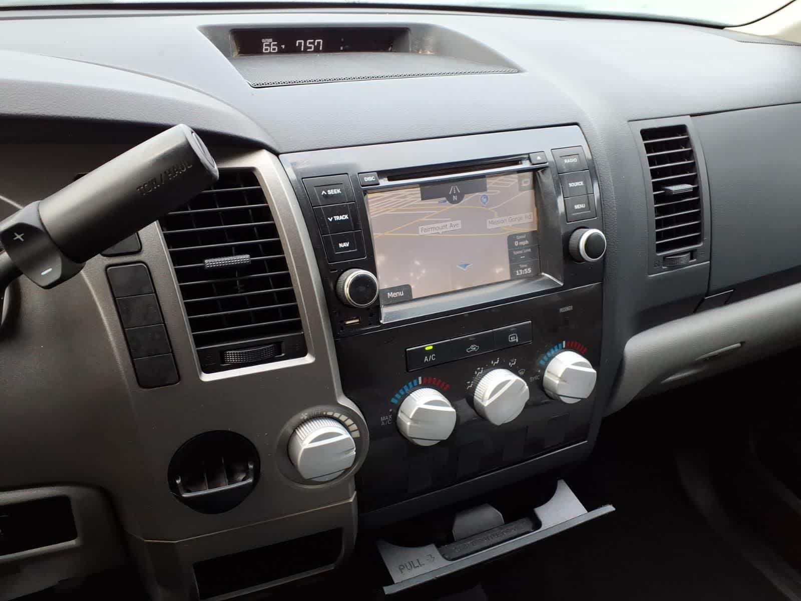 Thumbnail: 2013 Toyota Tundra - 22