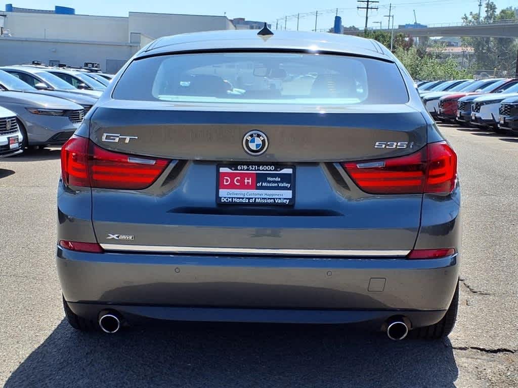 Thumbnail: 2016 BMW 5 Series - 5