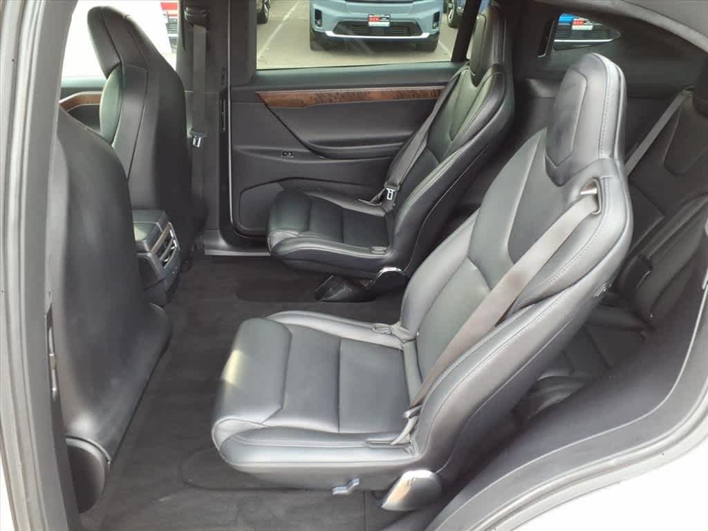 Thumbnail: 2018 Tesla Model X - 9