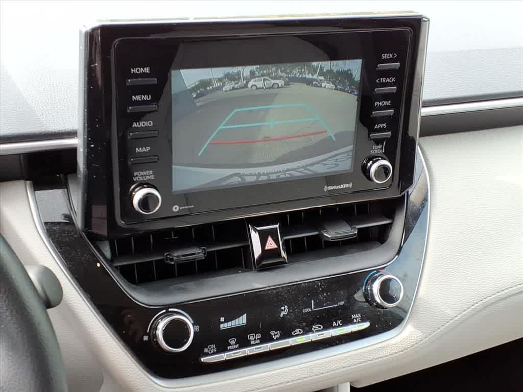 Thumbnail: 2022 Toyota Corolla Cross - 22