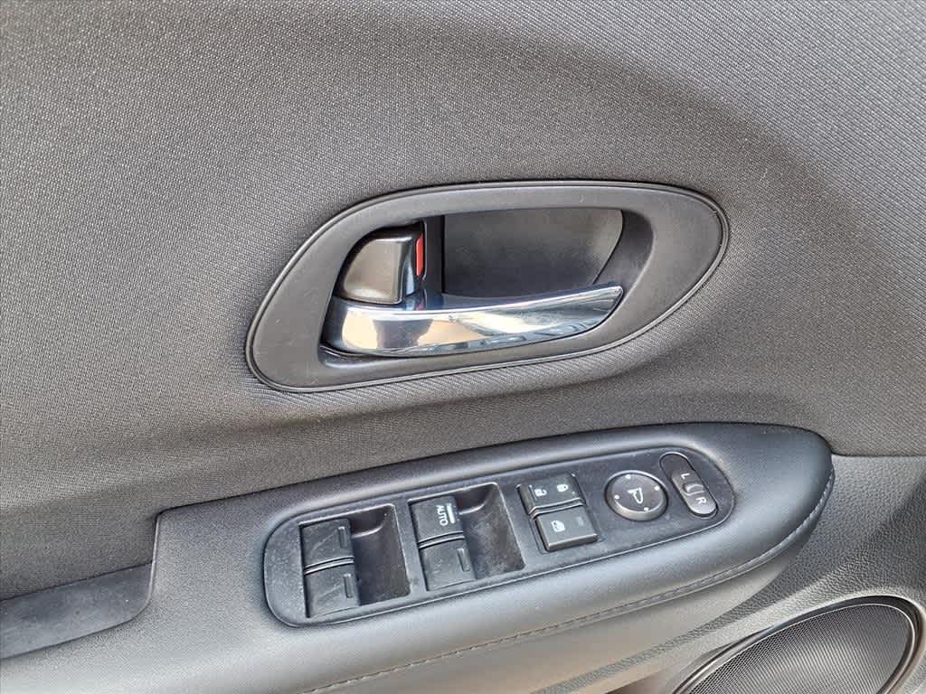 Thumbnail: 2021 Honda HR-V - 14