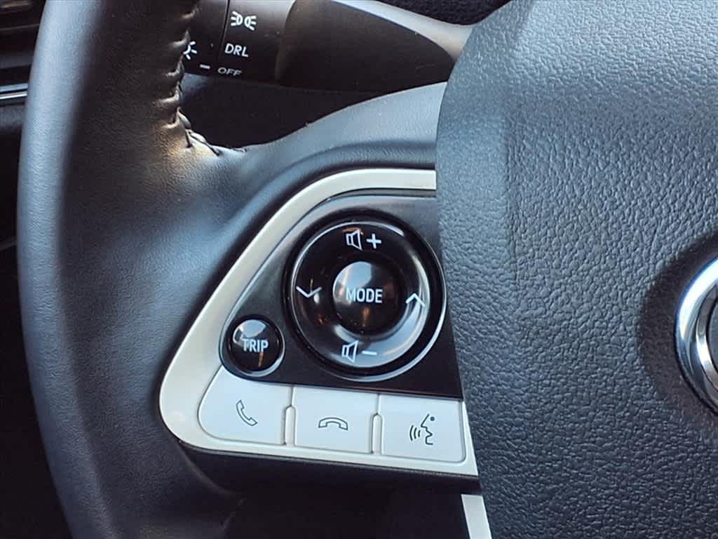 Thumbnail: 2019 Toyota Prius Prime - 17