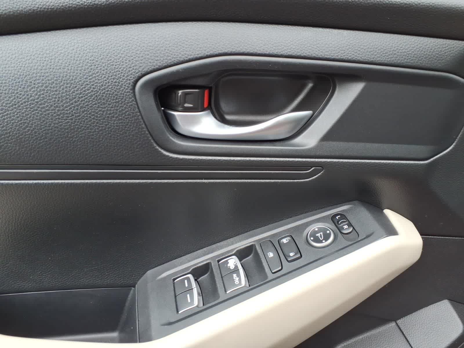 2023 Honda Accord LX - Photo 13