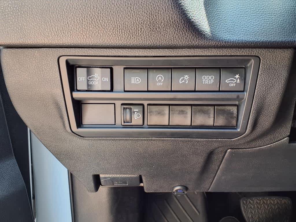 2022 Toyota Tundra SR5 17