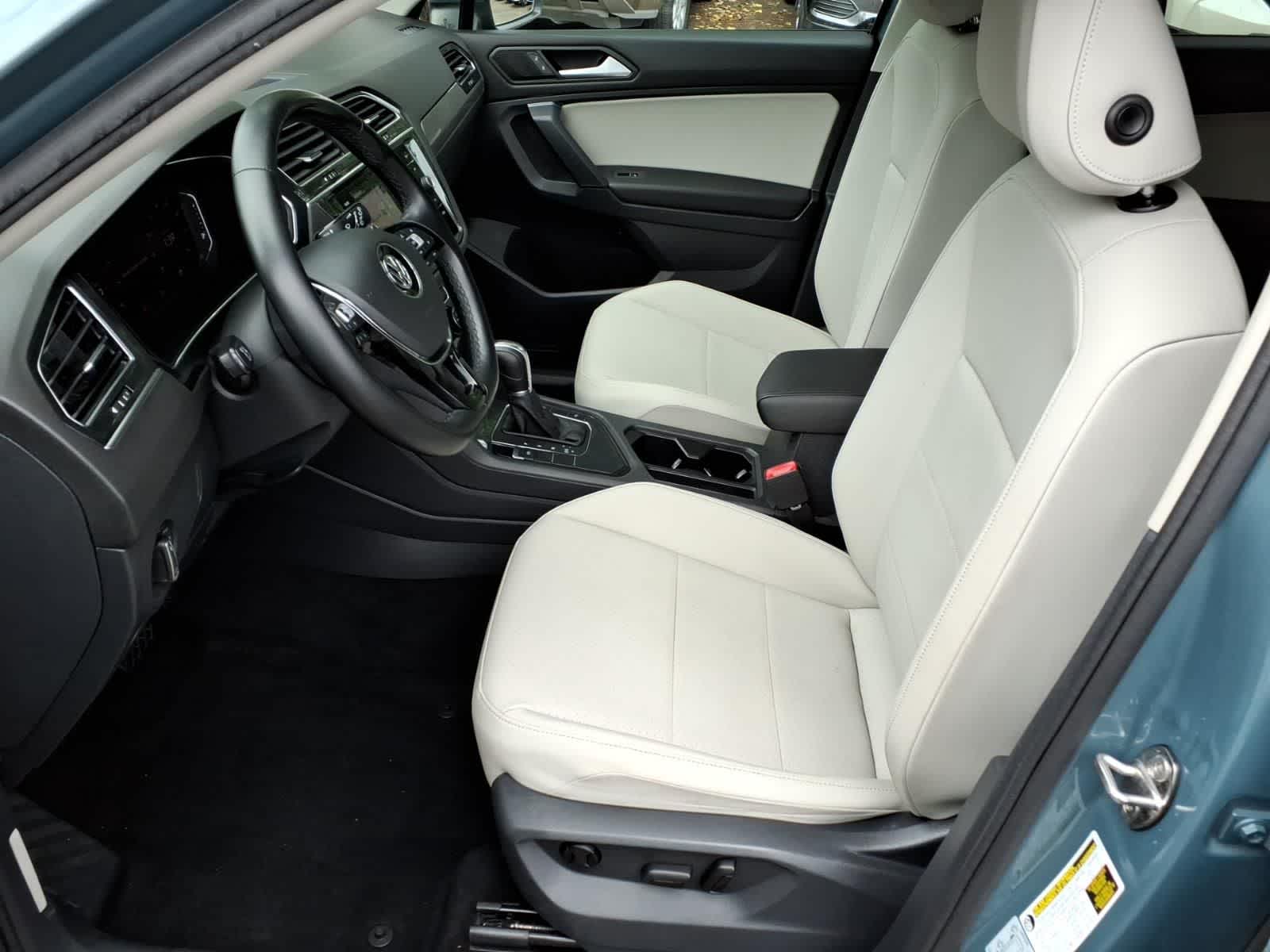 Thumbnail: 2019 Volkswagen Tiguan - 15