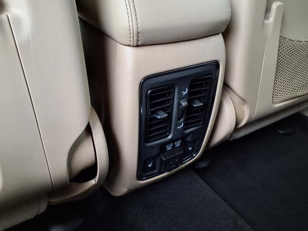 Thumbnail: 2014 Jeep Grand Cherokee - 10
