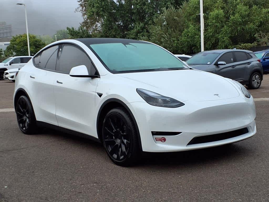 Thumbnail: 2021 Tesla Model Y - 3