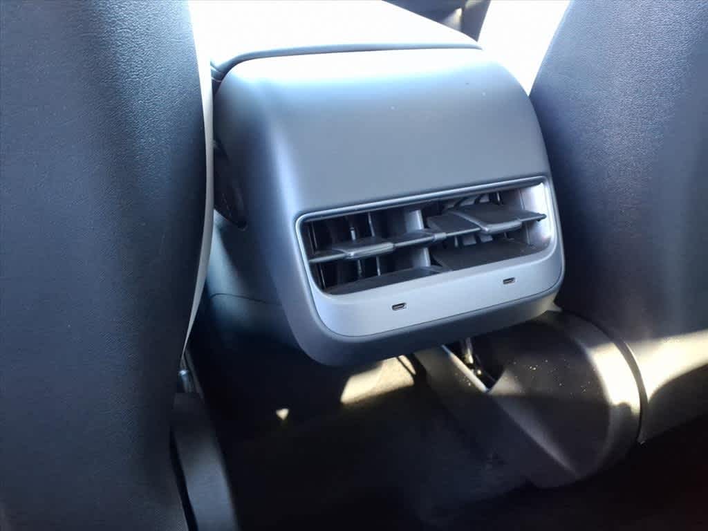 Thumbnail: 2023 Tesla Model Y - 12