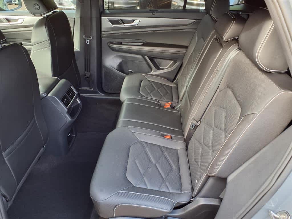 Thumbnail: 2024 Volkswagen Atlas - 9