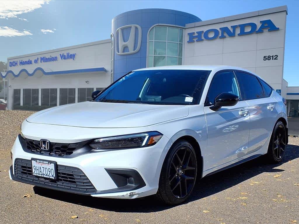 2023 Honda Civic Hatchback Sport's photo