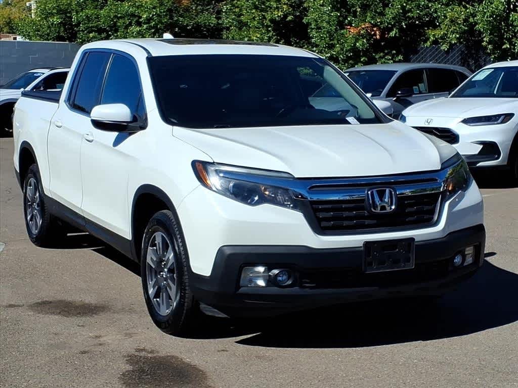 Thumbnail: 2019 Honda Ridgeline - 3