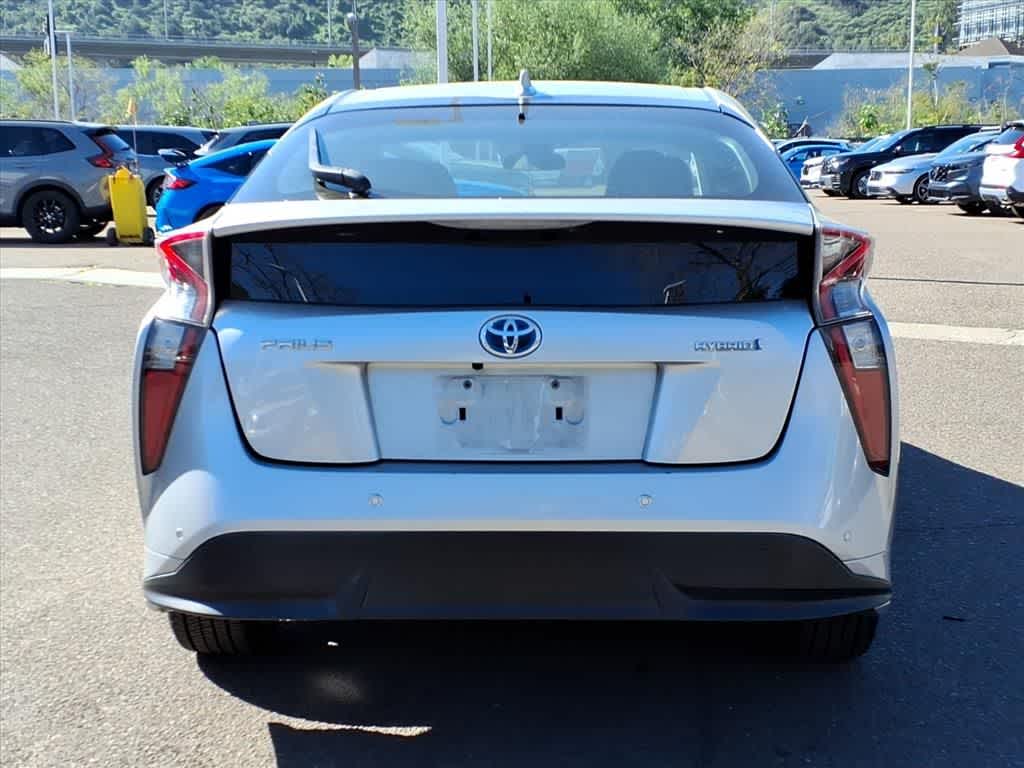 Thumbnail: 2017 Toyota Prius - 5