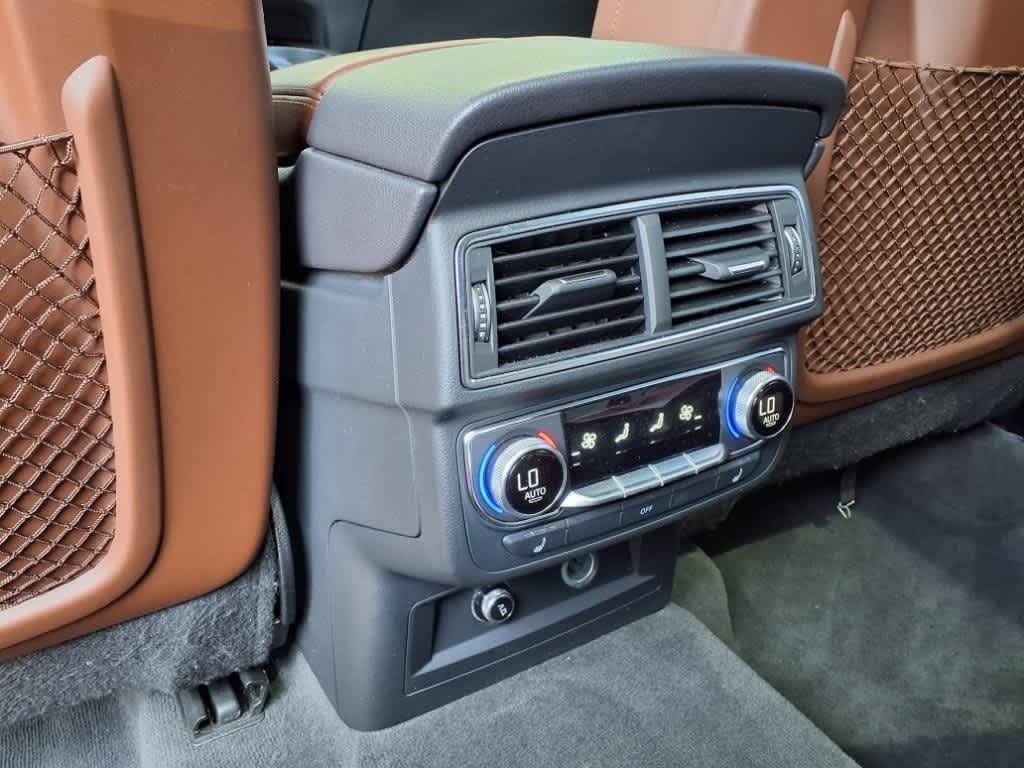 Thumbnail: 2019 Audi Q7 - 13