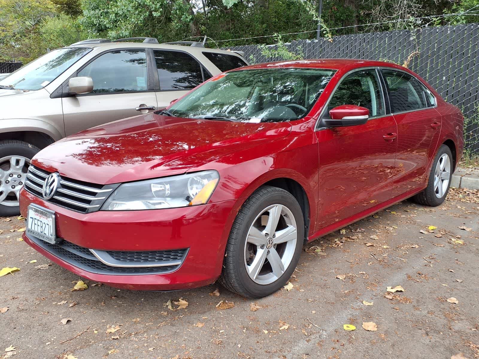 Thumbnail: 2015 Volkswagen Passat - 1