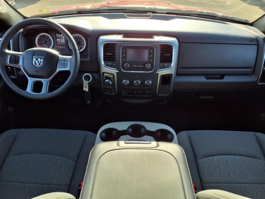 Thumbnail: 2024 RAM 1500 Classic - 11