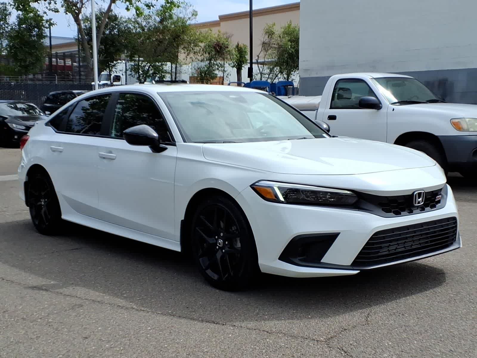 Thumbnail: 2023 Honda Civic - 3