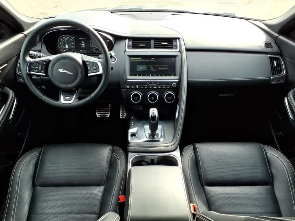 Thumbnail: 2020 Jaguar E-Pace - 10