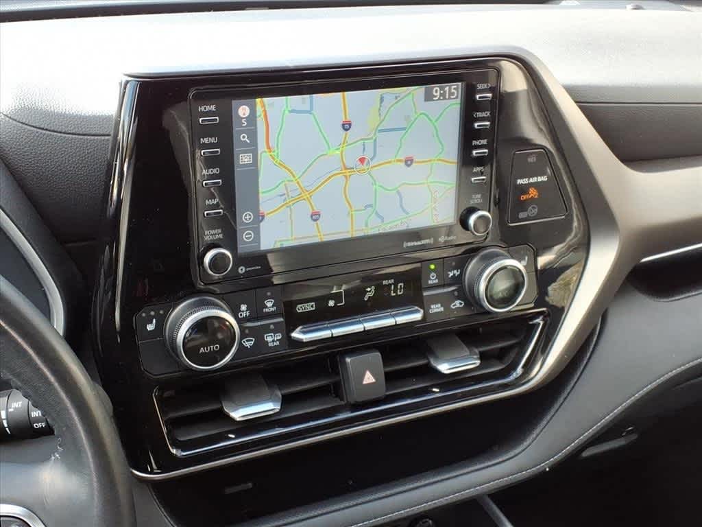 Thumbnail: 2020 Toyota Highlander - 21