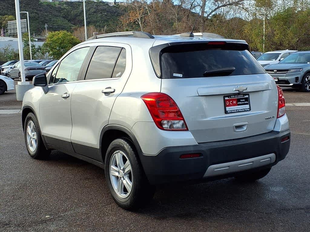 Thumbnail: 2016 Chevrolet Trax - 7