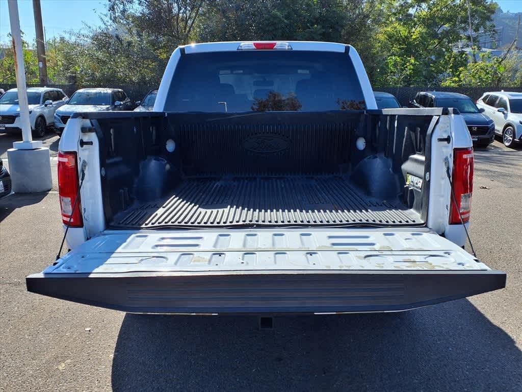 Thumbnail: 2017 Ford F-150 - 6