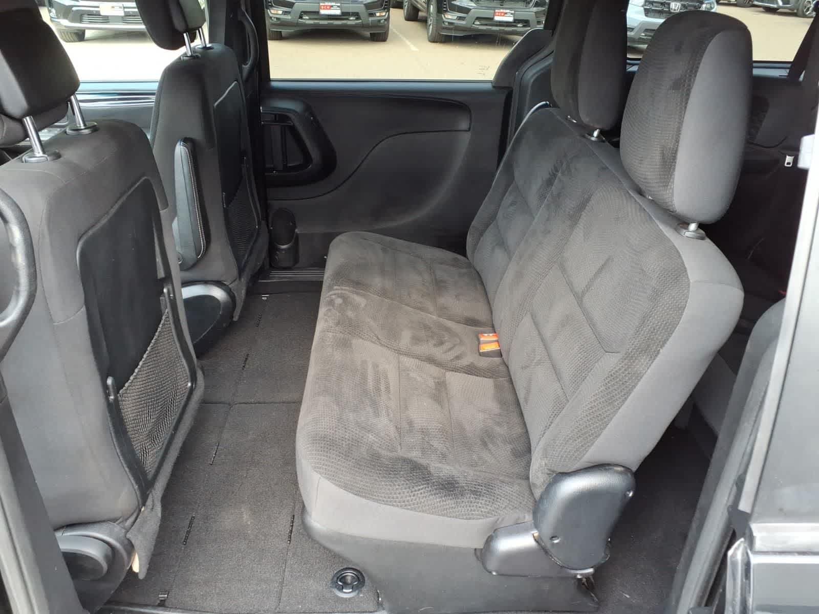 Thumbnail: 2019 Dodge Grand Caravan - 9