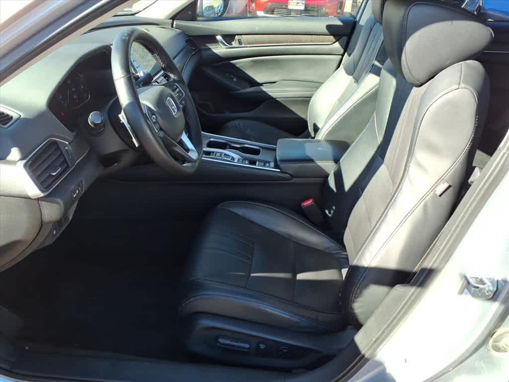 Thumbnail: 2018 Honda Accord - 13