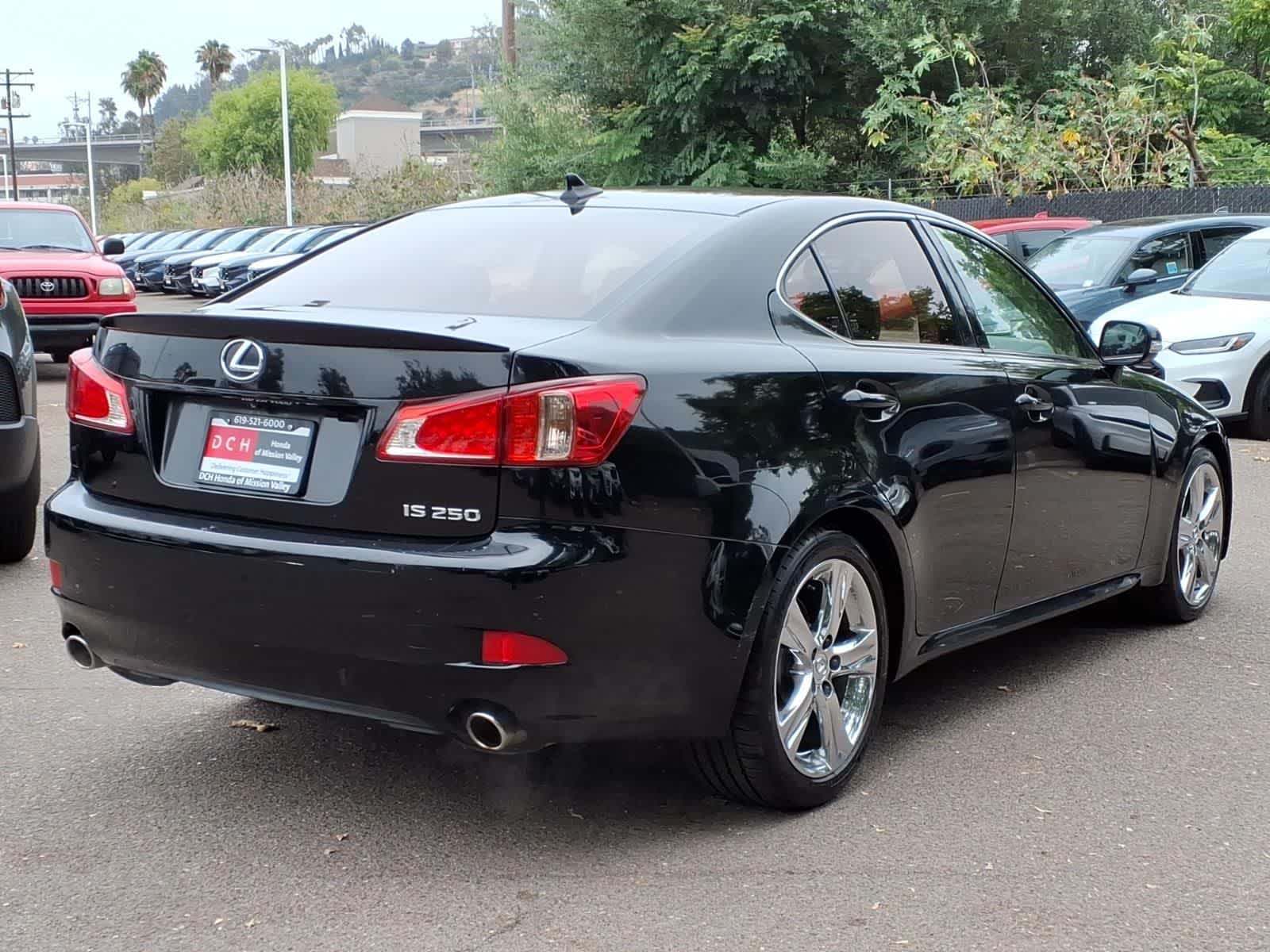 Thumbnail: 2012 Lexus IS - 4
