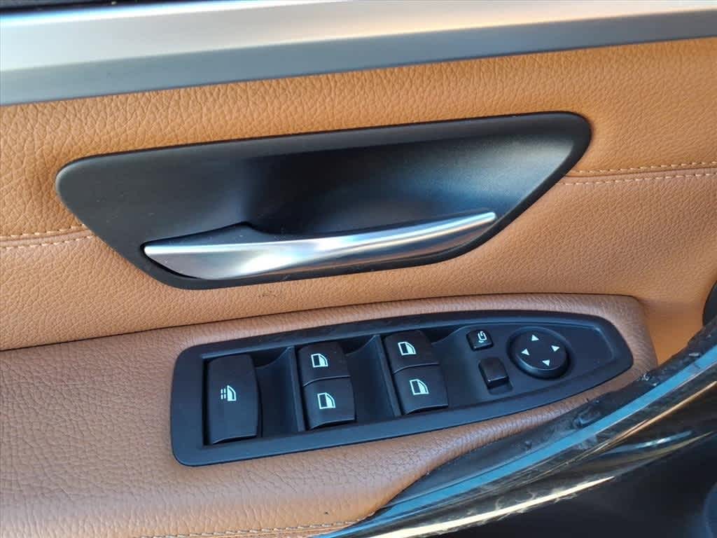 Thumbnail: 2016 BMW 4 Series - 10