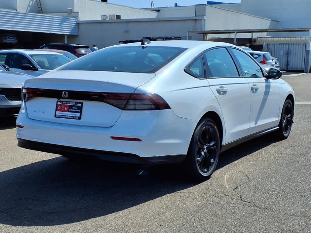 2025 Honda Accord SE photo 3