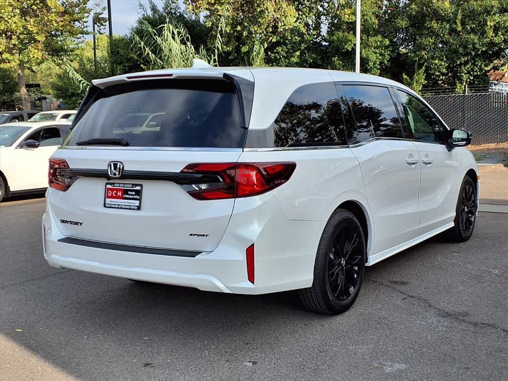 Thumbnail: 2026 Honda Odyssey - 4