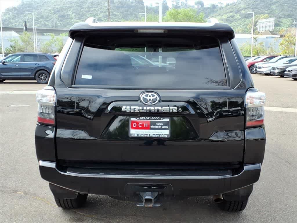 Thumbnail: 2014 Toyota 4Runner - 5