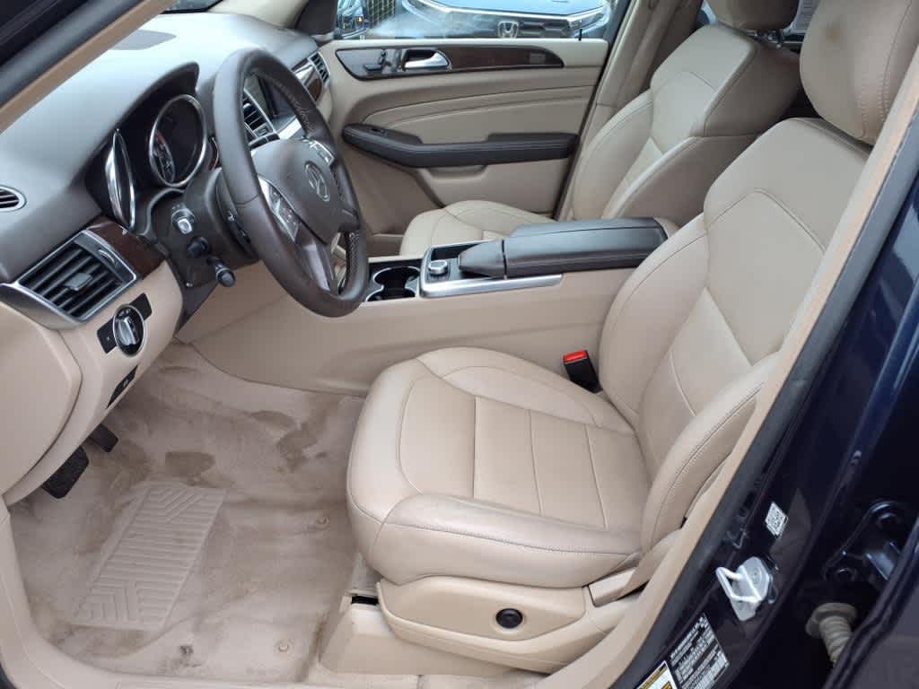 Thumbnail: 2014 Mercedes-Benz M-Class - 14