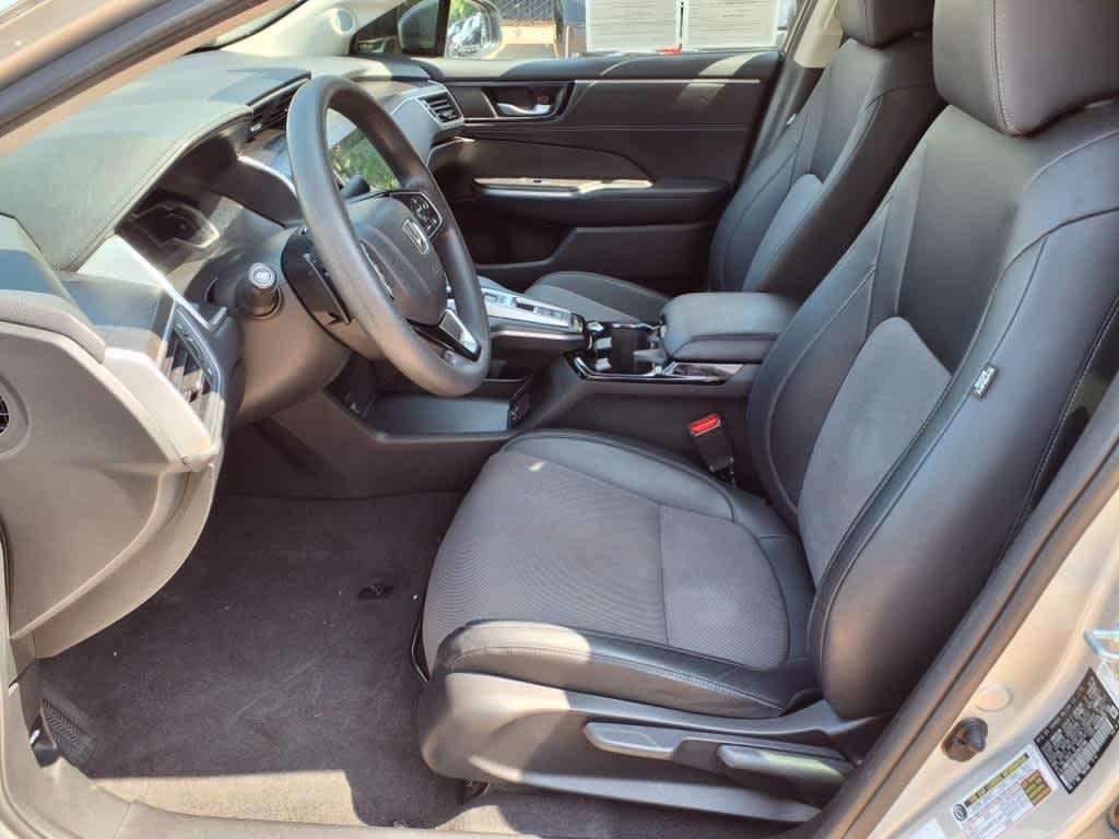 Thumbnail: 2018 Honda Clarity - 16