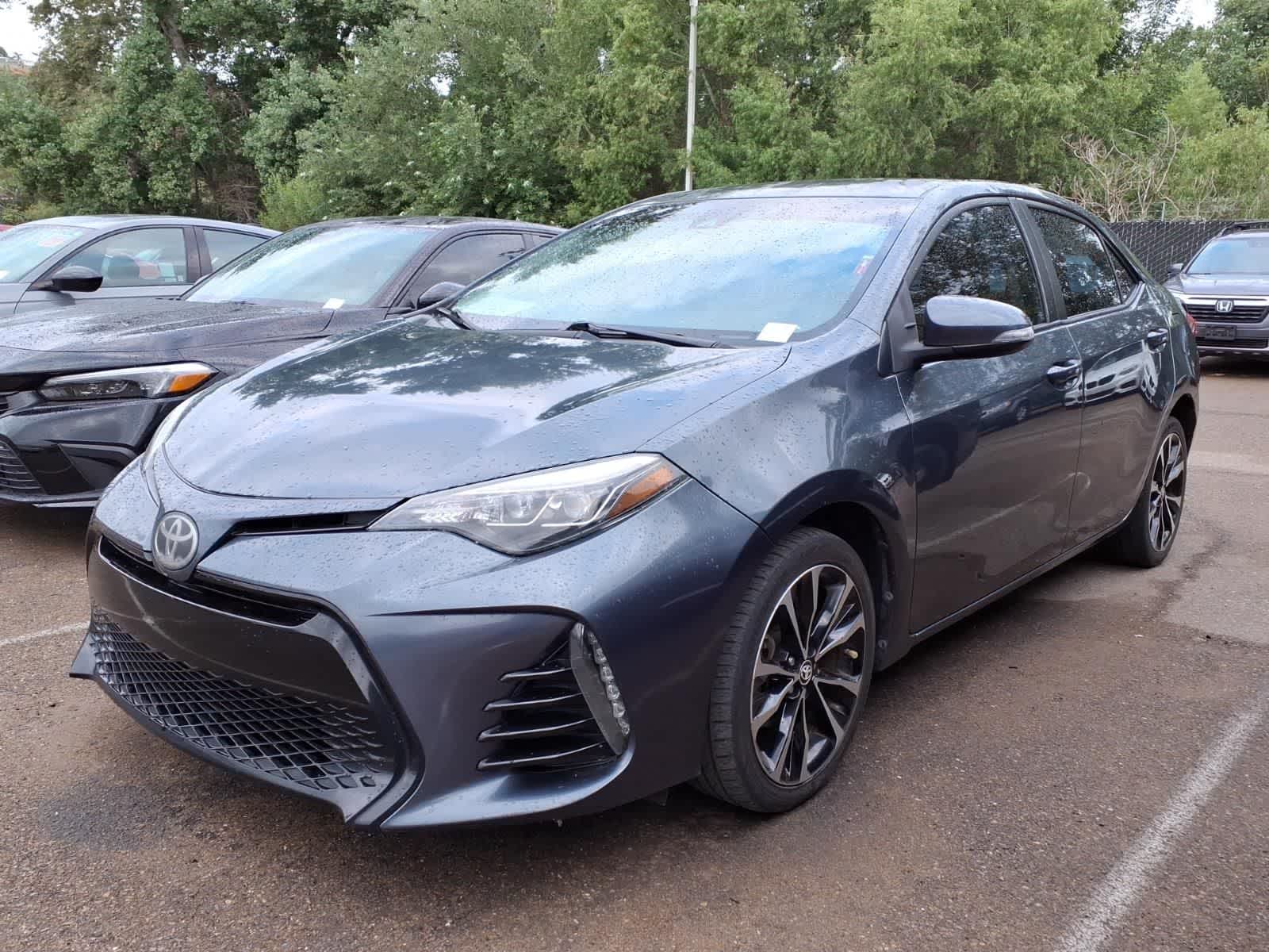 2018 Toyota Corolla SE AT's photo